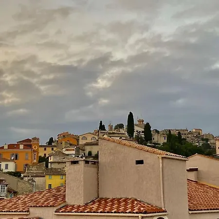 Terrasse Ensoleillee Au Dernier Etage Διαμέρισμα